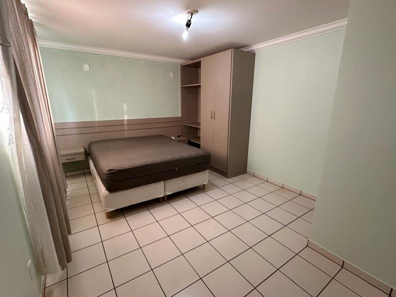 Foto /fotos/cr/imoveis/088-00429/fotos/088-00429 (3)(250515192318).JPEG